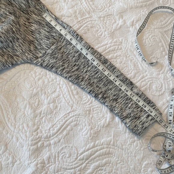 Gapfit oversized boxy sweatshirt size small - Picture 9 of 9